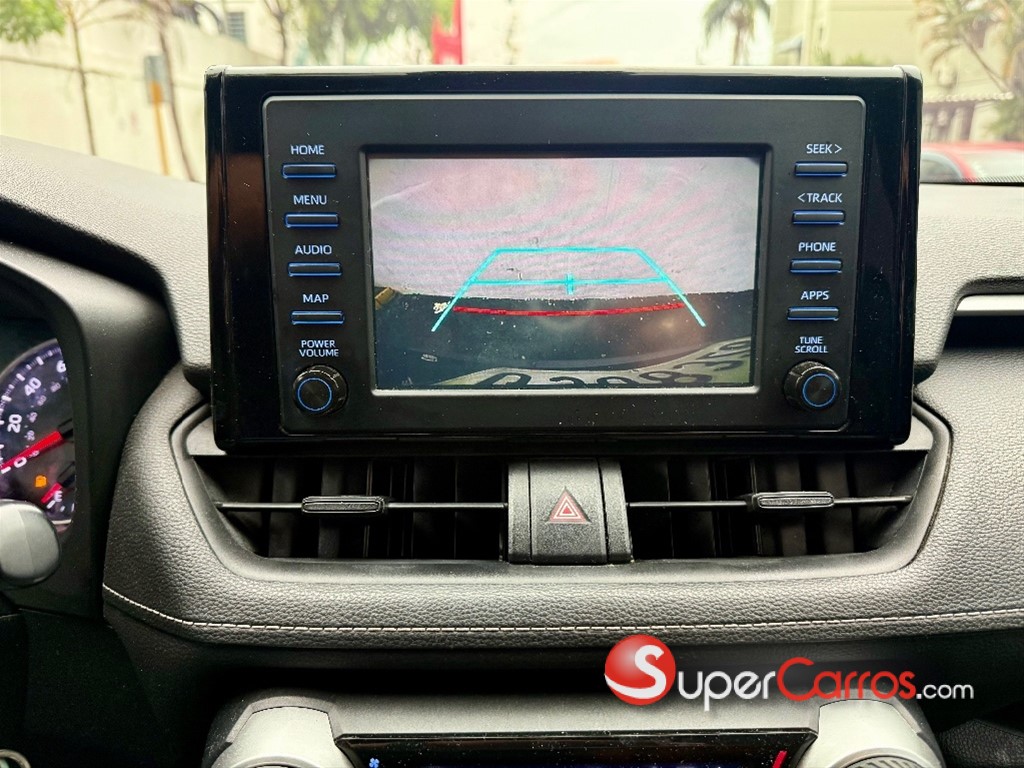 2019 Toyota RAV4 LE — foto 8 / 12