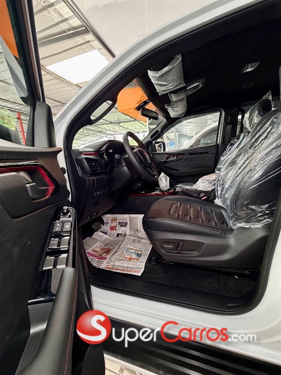 2026 Isuzu DMAX GT Limited Edition — foto 7 / 12