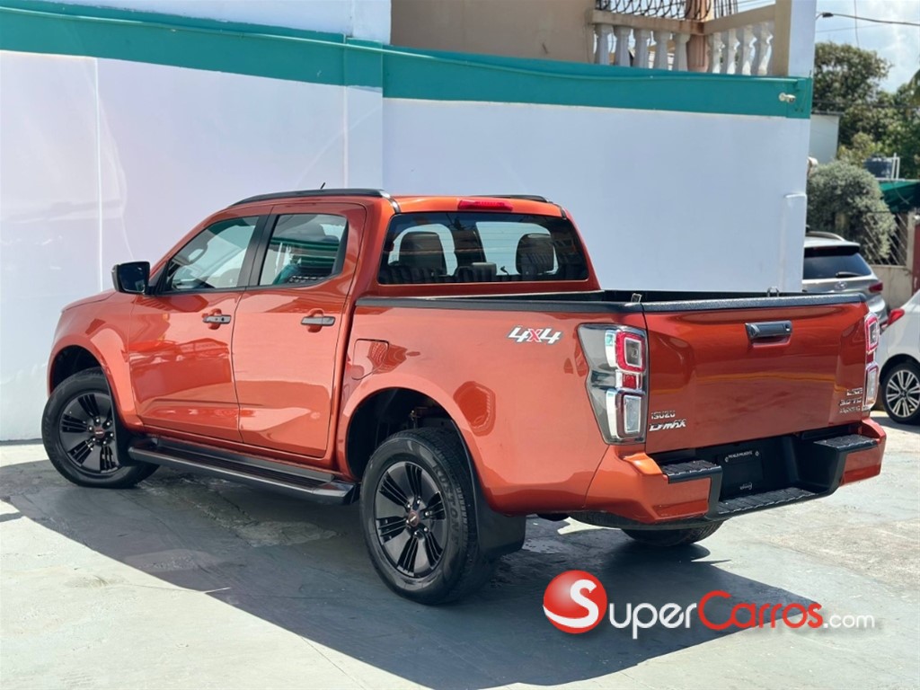 2024 Isuzu DMAX LSE — foto 10 / 12