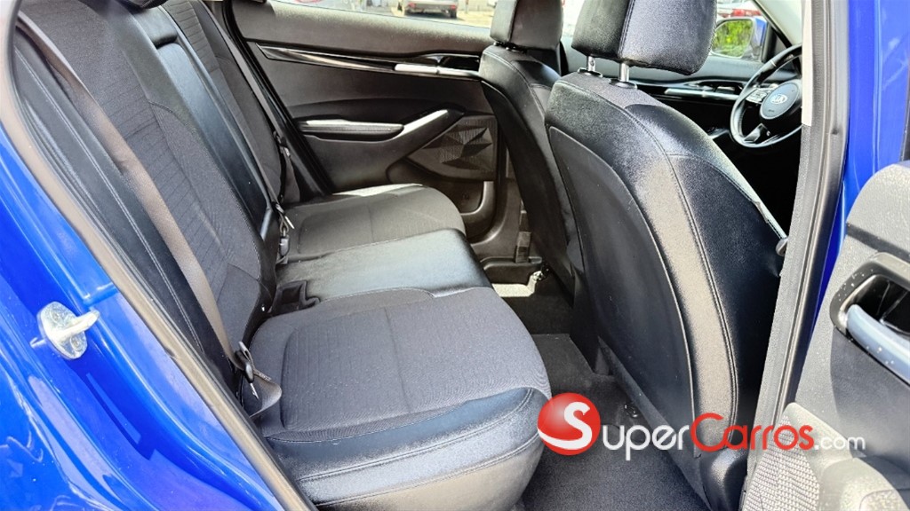 2021 Kia Seltos S Turbo — foto 6 / 12
