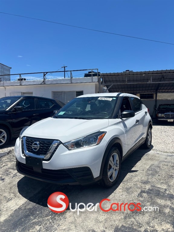 2020 Nissan Kicks