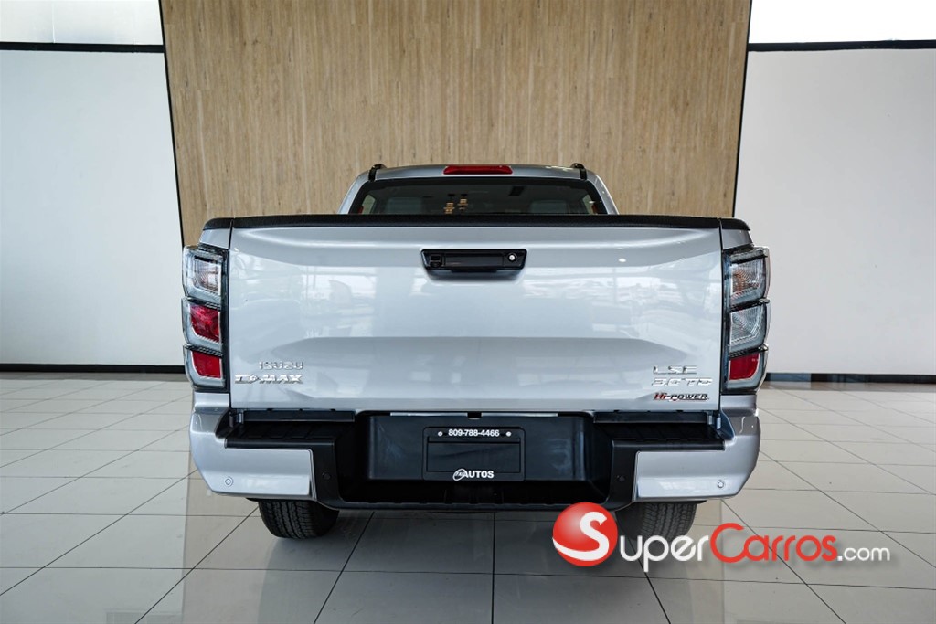 2027 Isuzu DMAX LSE — foto 10 / 11