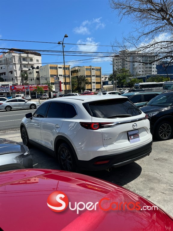 2017 Mazda CX-9 Touring — foto 10 / 11