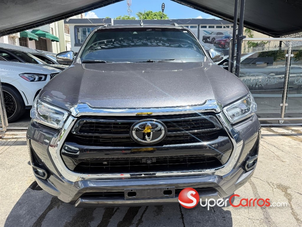 2023 Toyota Hilux SRV — foto 4 / 9