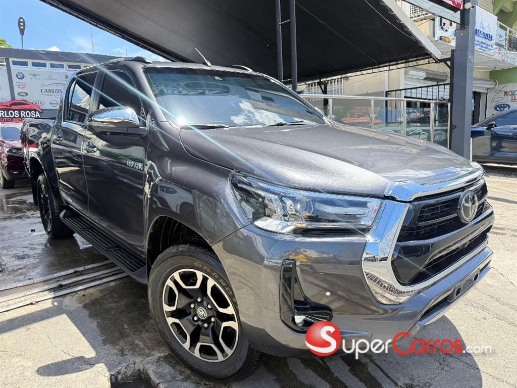 2023 Toyota Hilux SRV — foto 5 / 9
