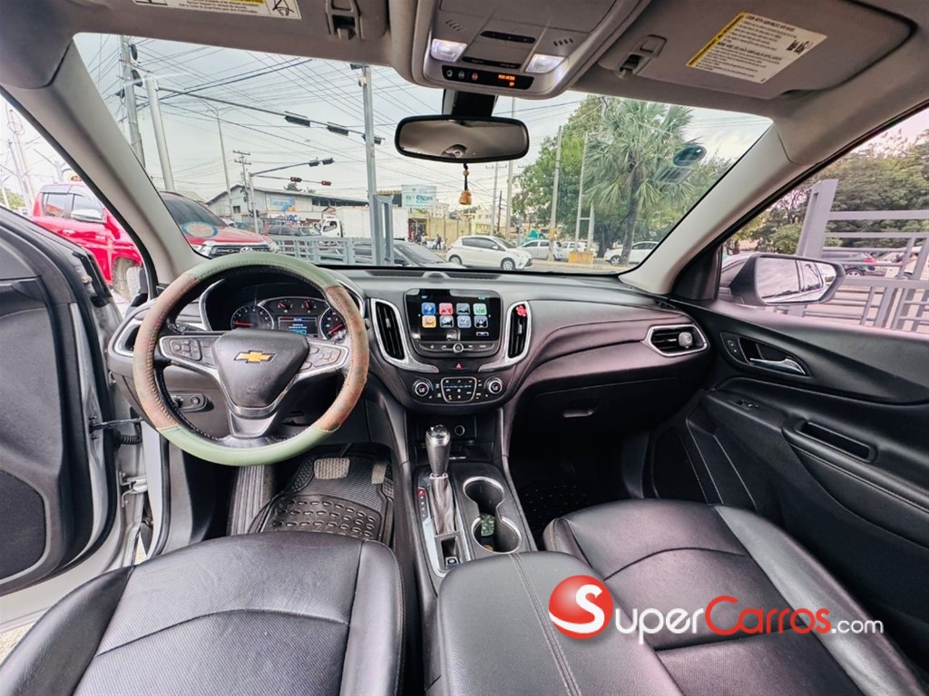 2018 Chevrolet Equinox Premier — foto 8 / 12