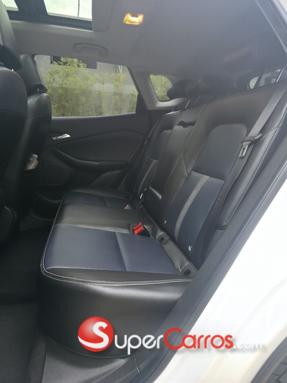 2022 Chevrolet Tracker Premier — foto 8 / 10