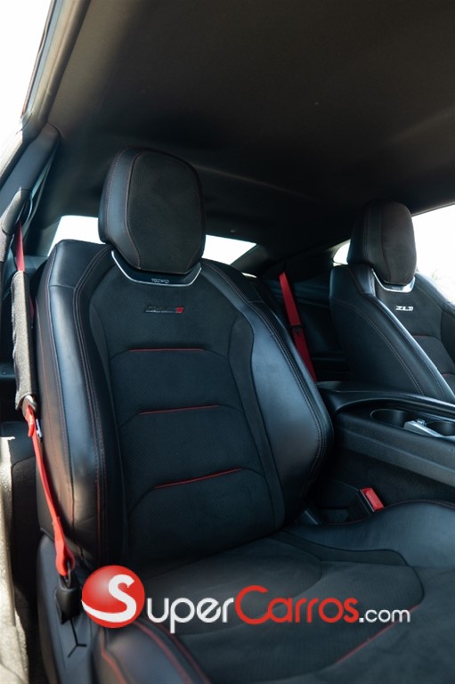 2017 Chevrolet Camaro ZL1 — foto 8 / 12