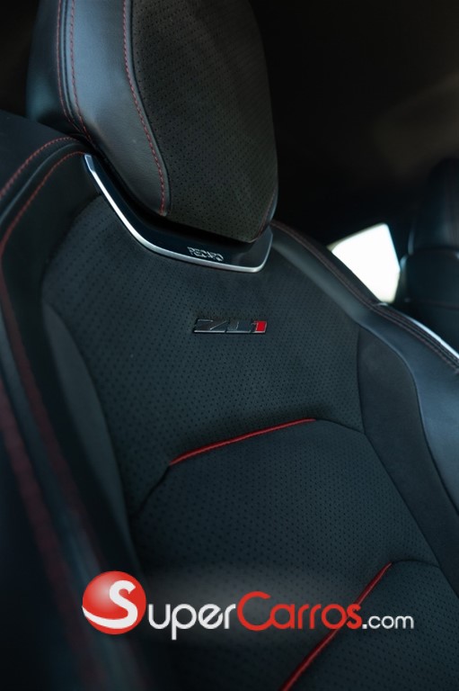 2017 Chevrolet Camaro ZL1 — foto 10 / 12