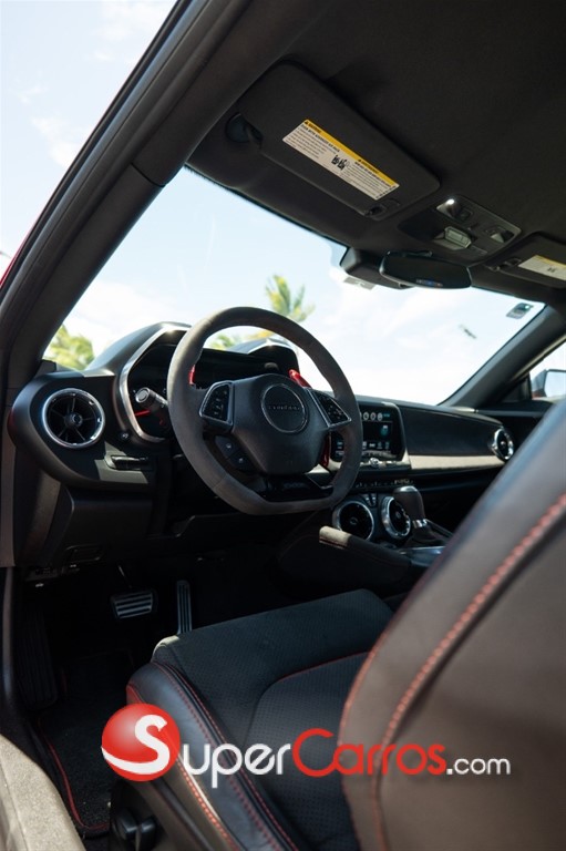 2017 Chevrolet Camaro ZL1 — foto 11 / 12