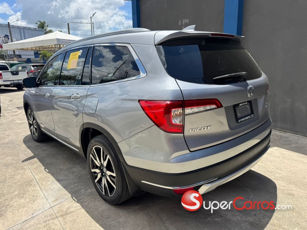 2021 Honda Pilot Touring — foto 2 / 12