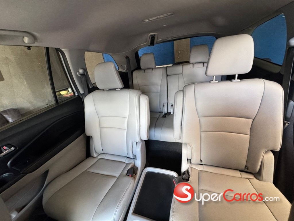 2021 Honda Pilot Touring — foto 11 / 12