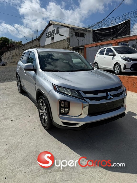 2021 Mitsubishi Motors Outlander Sport — foto 2 / 11