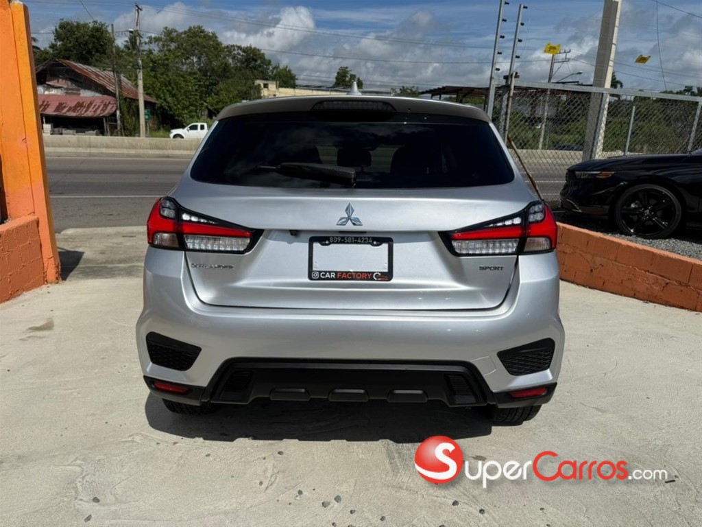 2021 Mitsubishi Motors Outlander Sport — foto 3 / 11