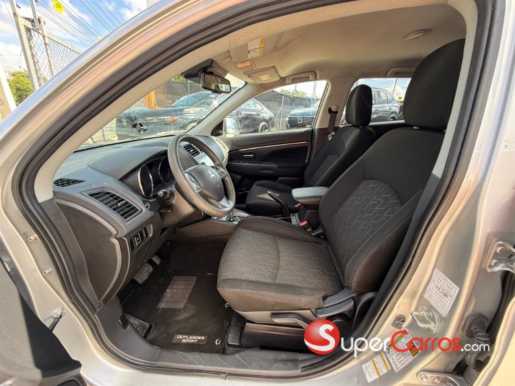 2021 Mitsubishi Motors Outlander Sport — foto 9 / 11