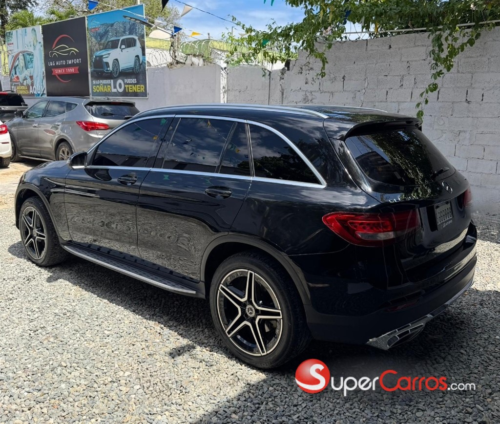 2018 Mercedes-Benz Clase GLC 300 4MATIC — foto 5 / 10