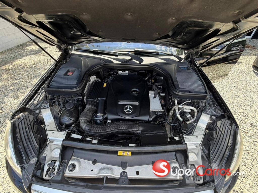 2018 Mercedes-Benz Clase GLC 300 4MATIC — foto 8 / 10