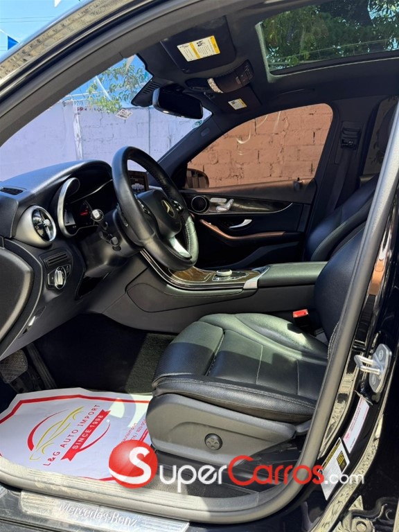 2018 Mercedes-Benz Clase GLC 300 4MATIC — foto 9 / 10