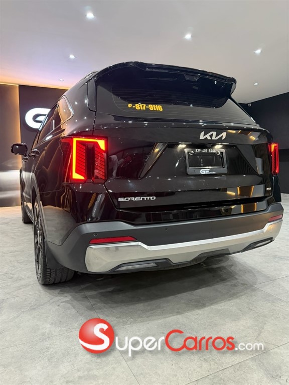 2025 Kia Sorento Limited — foto 11 / 12