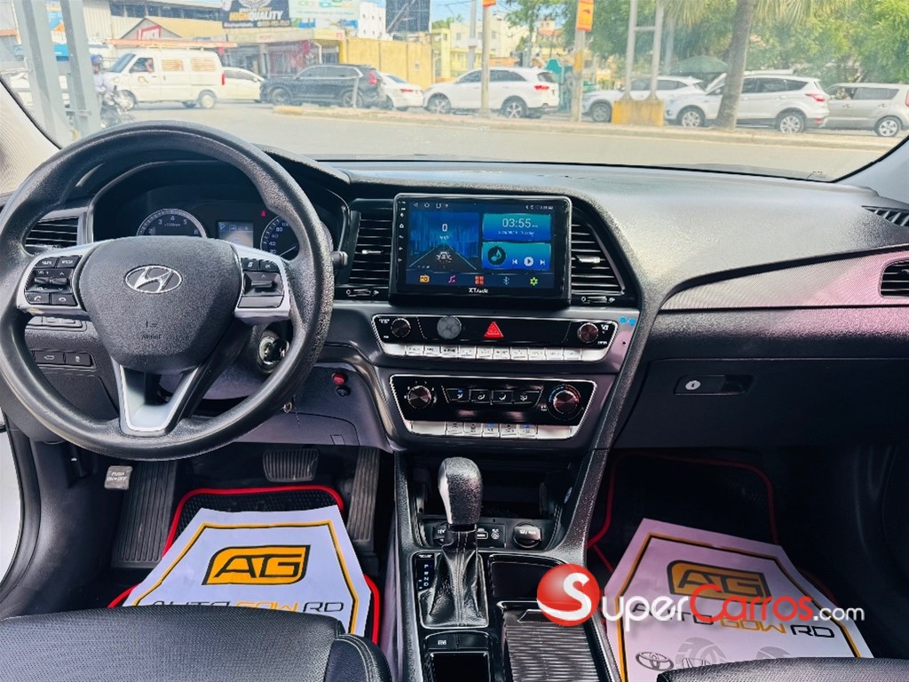 2020 Hyundai Sonata New Rise — foto 9 / 12