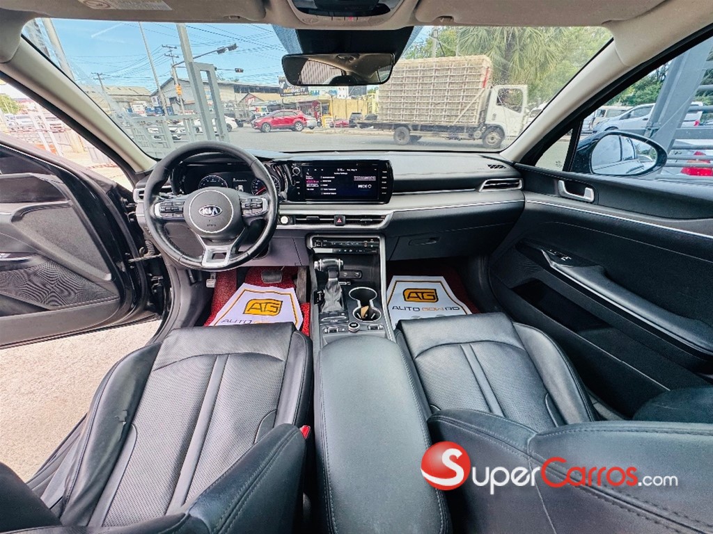2020 Kia K-5 Luxury — foto 9 / 12