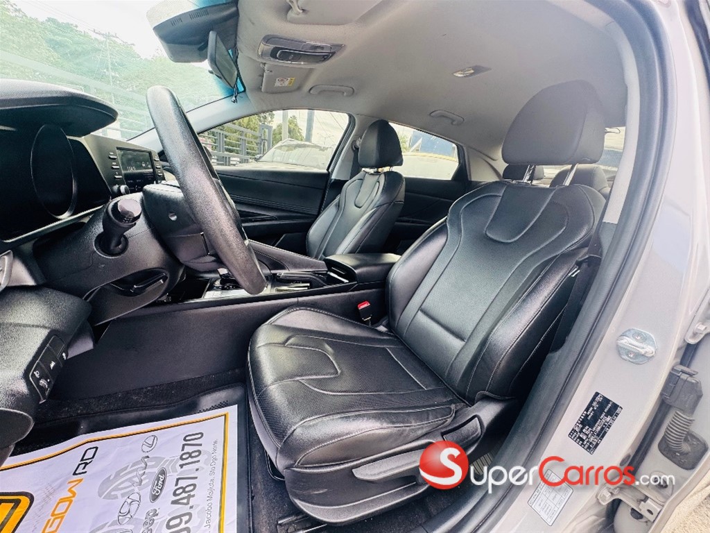 2021 Hyundai Avante — foto 6 / 12