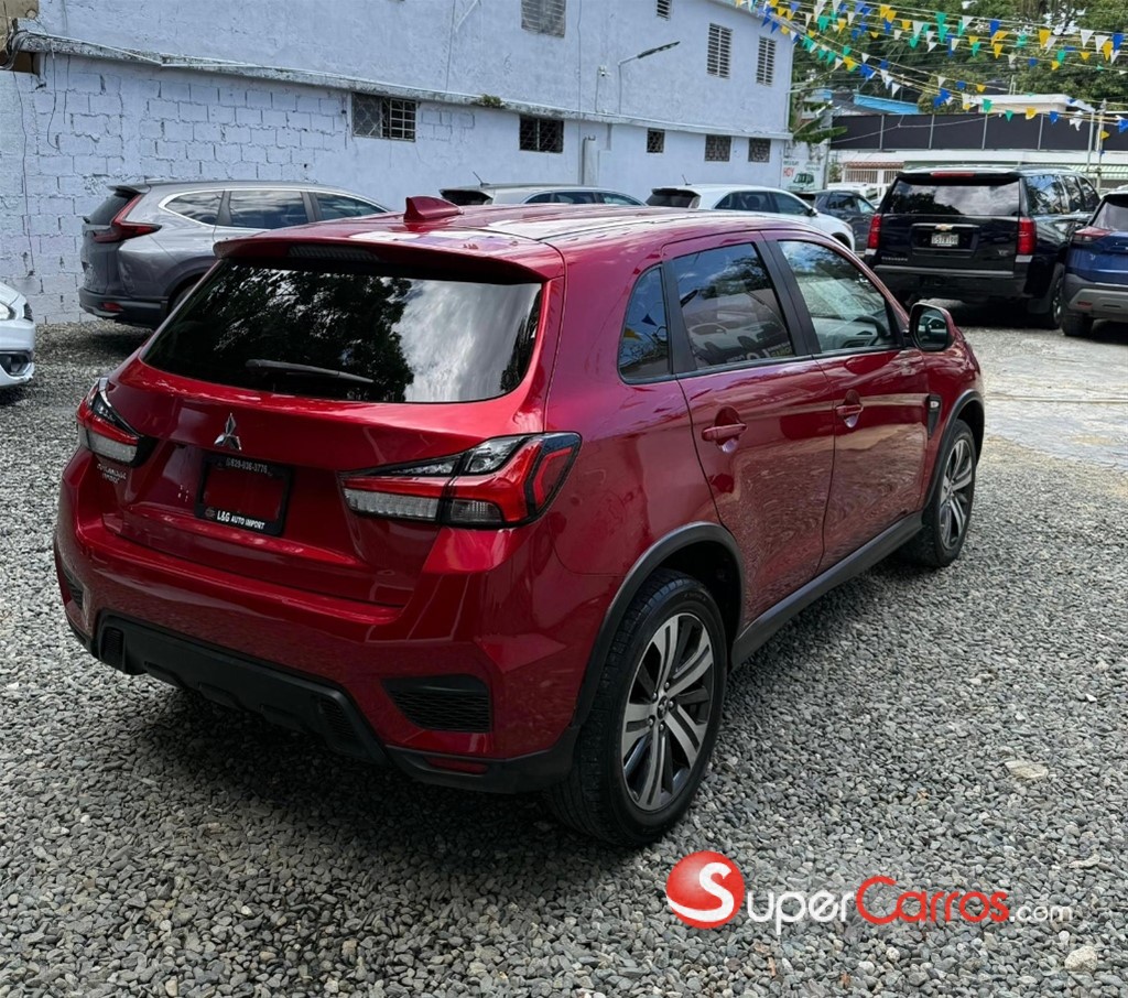 2020 Mitsubishi Motors Outlander Sport SE — foto 3 / 10