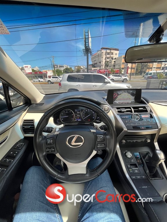 2018 Lexus NX 300 — foto 7 / 11