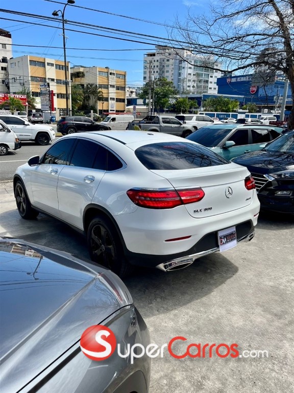 2017 Mercedes-Benz Clase GLC 300 4MATIC Coupe — foto 10 / 12