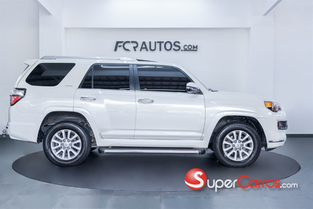2017 Toyota 4 Runner Limited — foto 2 / 12