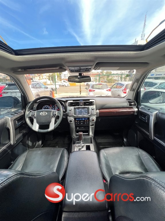 2016 Toyota 4 Runner Limited — foto 4 / 12
