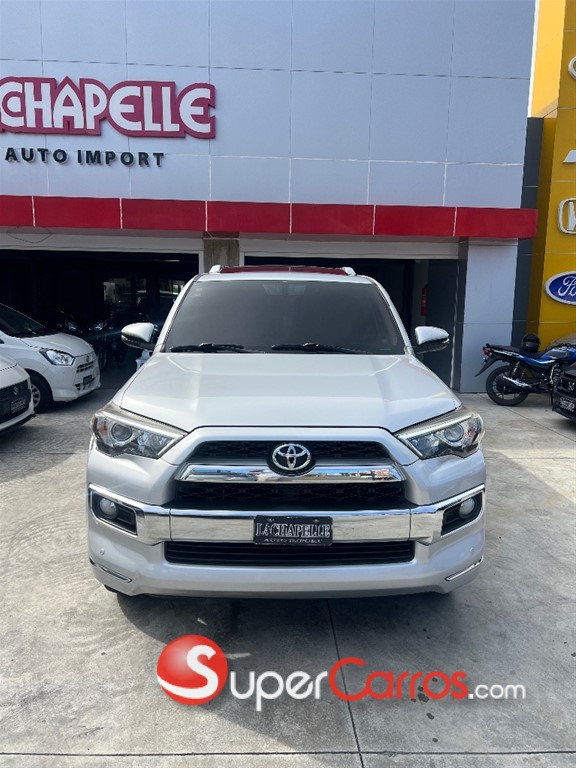 2016 Toyota 4 Runner Limited — foto 12 / 12