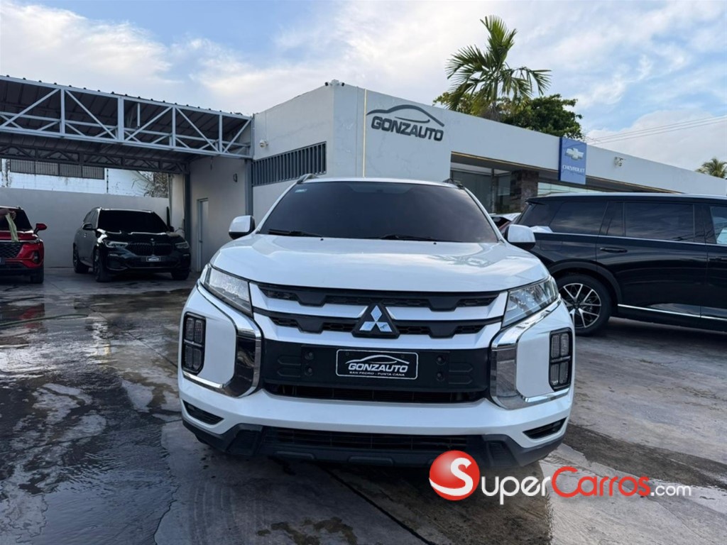 2021 Mitsubishi Motors ASX — foto 2 / 11