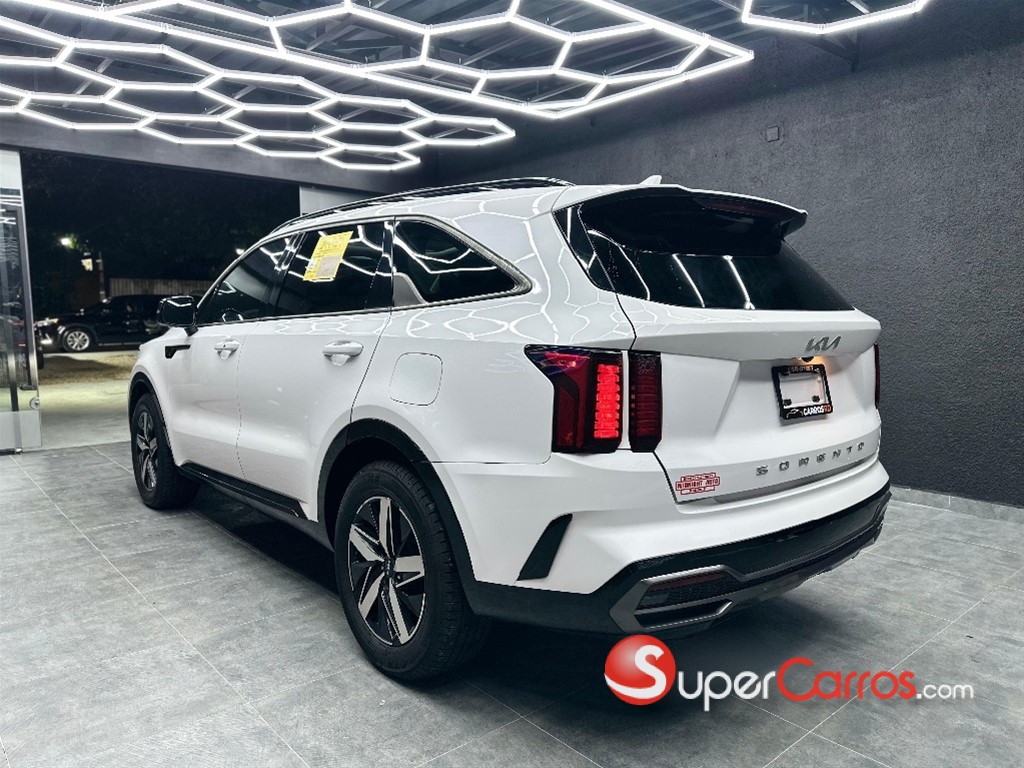 2022 Kia Sorento S — foto 6 / 12