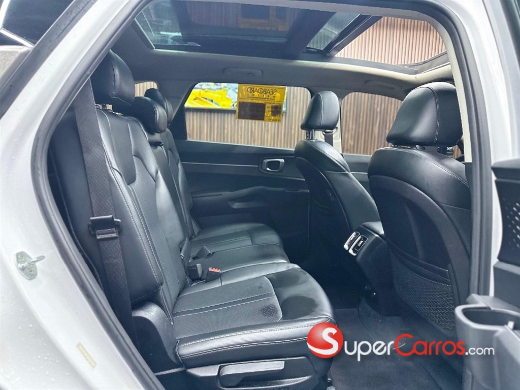 2022 Kia Sorento S — foto 10 / 12