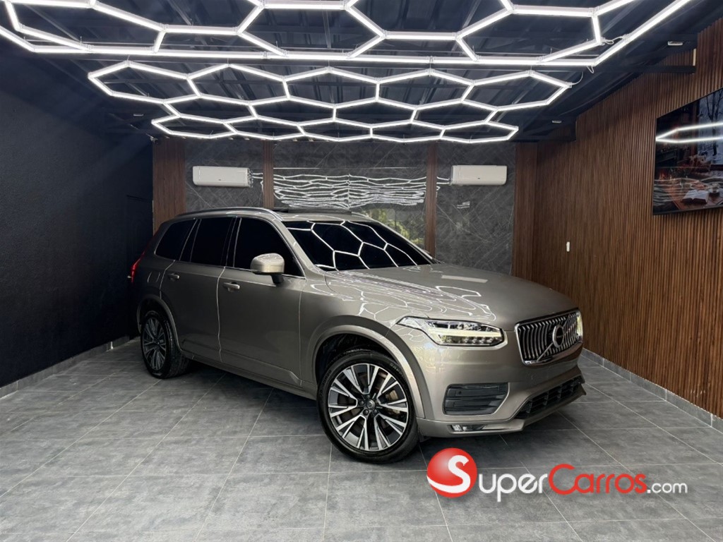 2022 Volvo XC90 Momentum B6 — foto 2 / 12