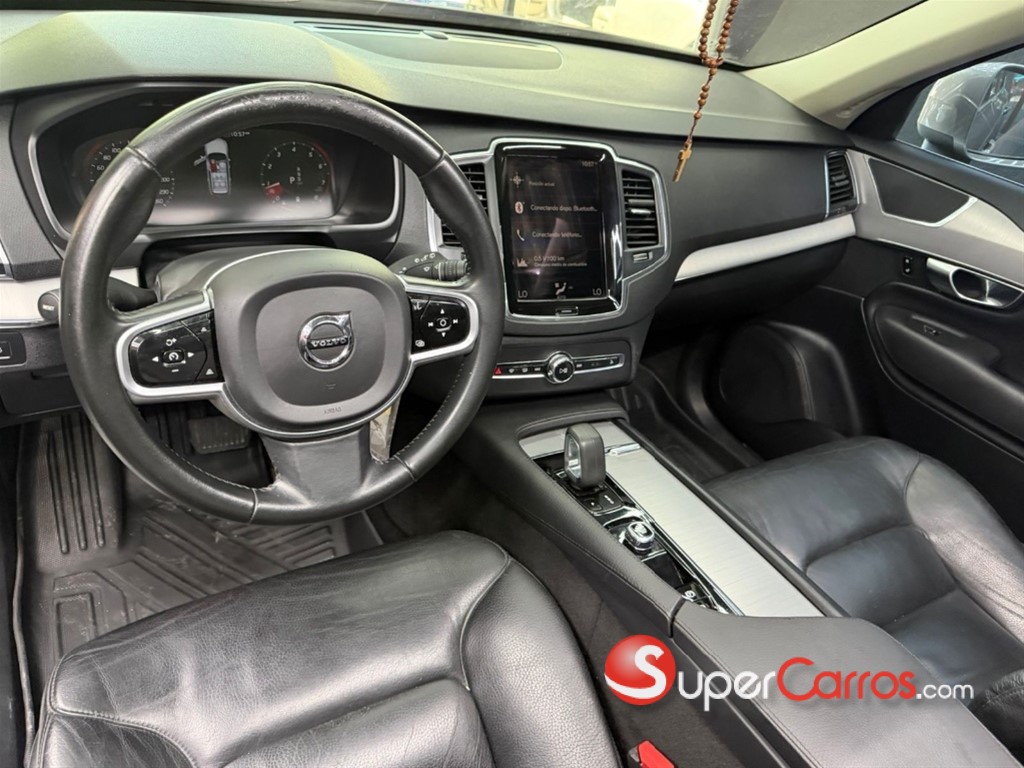 2022 Volvo XC90 Momentum B6 — foto 9 / 12