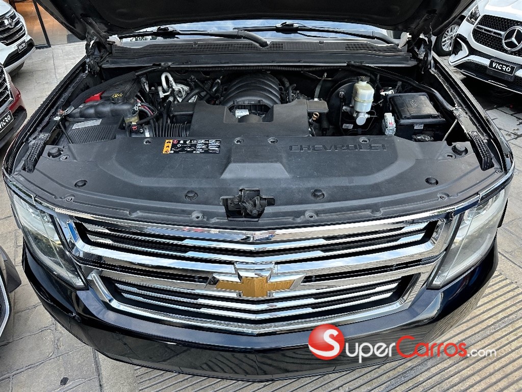 2020 Chevrolet Suburban LT — foto 12 / 12