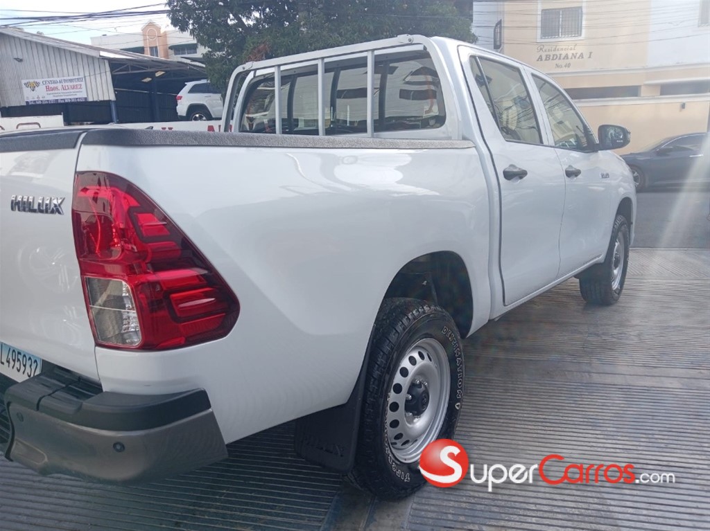 2023 Toyota Hilux — foto 5 / 11