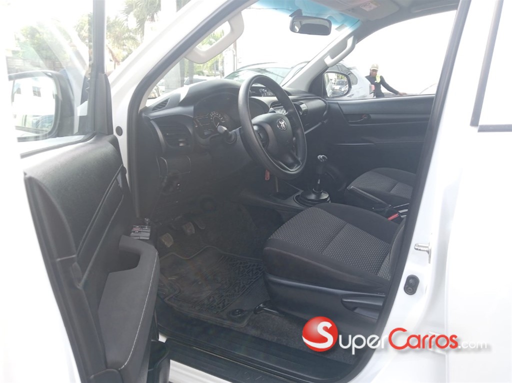 2023 Toyota Hilux — foto 6 / 11