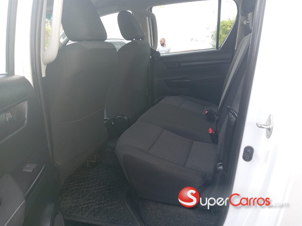 2023 Toyota Hilux — foto 7 / 11