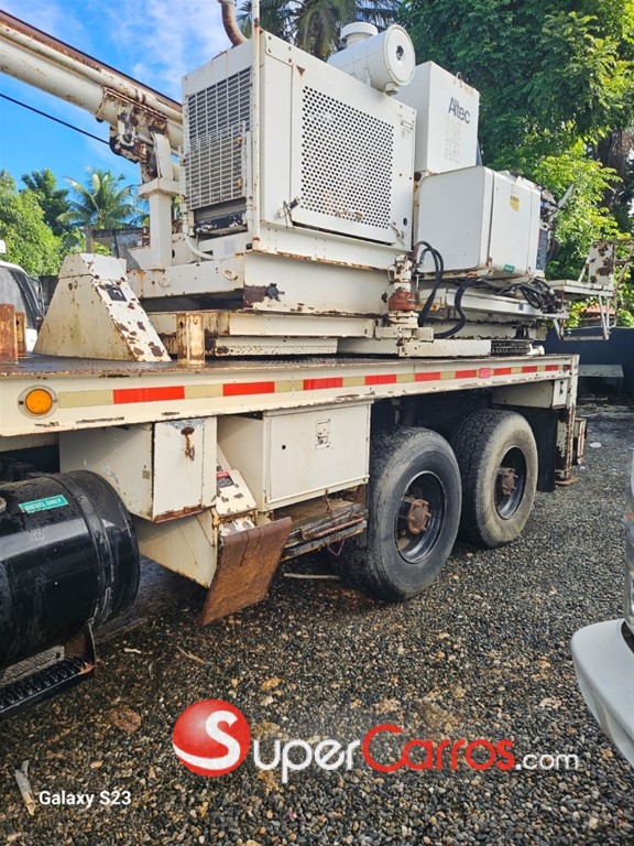 1999 Mack Perforador — foto 10 / 11