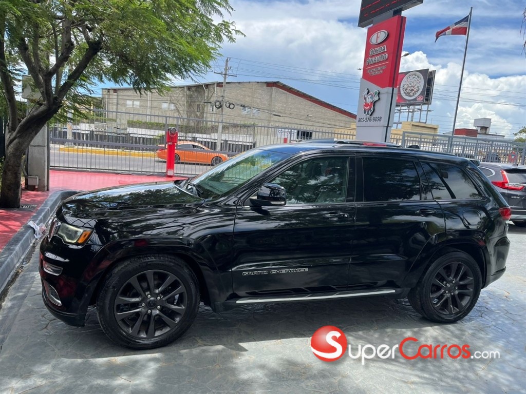 2018 Jeep Grand Cherokee Overland — foto 5 / 11