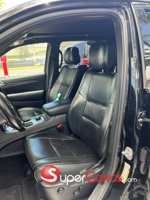 2018 Jeep Grand Cherokee Overland — foto 6 / 11
