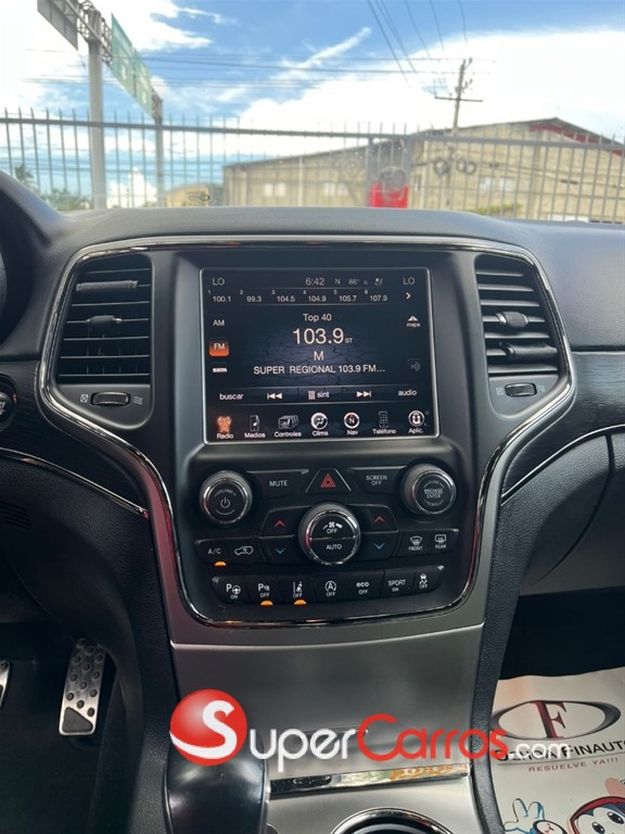 2018 Jeep Grand Cherokee Overland — foto 9 / 11