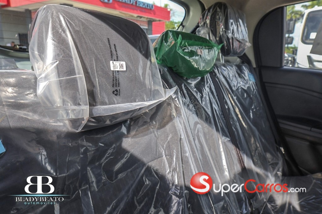 2026 Suzuki Celerio GL — foto 6 / 12