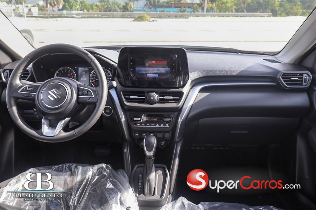 2024 Suzuki Grand Vitara GL — foto 9 / 12