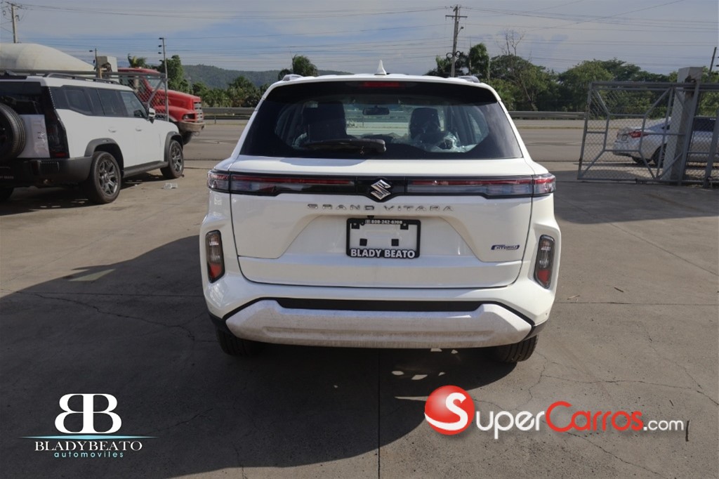 2024 Suzuki Grand Vitara GL — foto 12 / 12