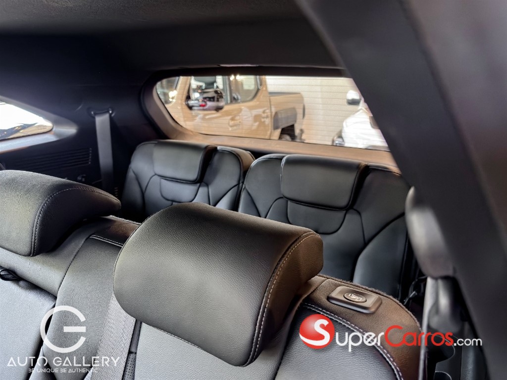 2027 Kia Sorento MQ4 Limited — foto 9 / 12