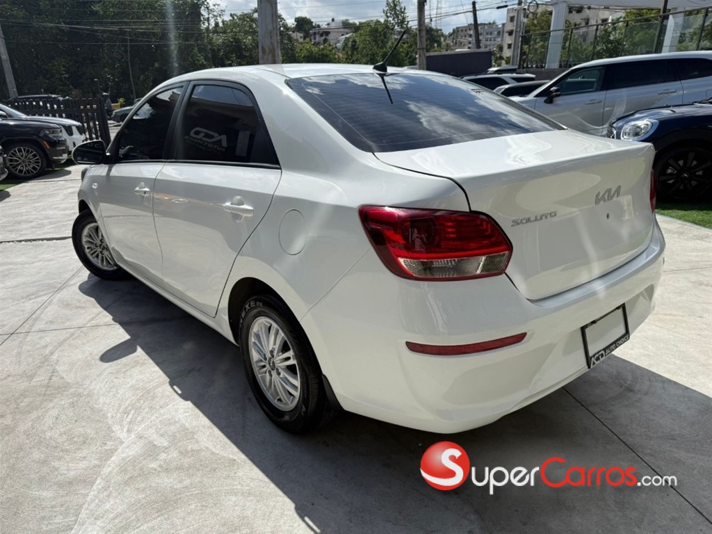 2025 Kia Soluto LX — foto 4 / 12